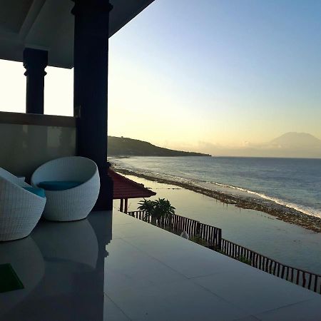 Ogix Cliff Paradise Semaya Buitenkant foto